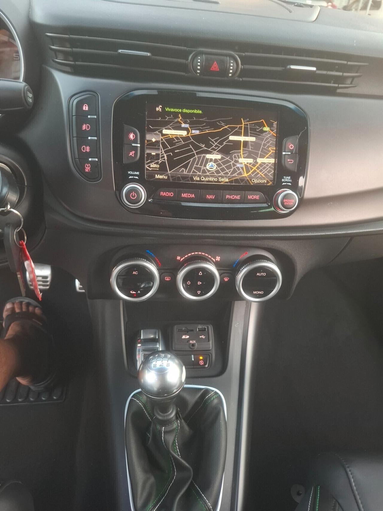 Alfa Romeo Giulietta - 1.6 JTD Esclusive |
