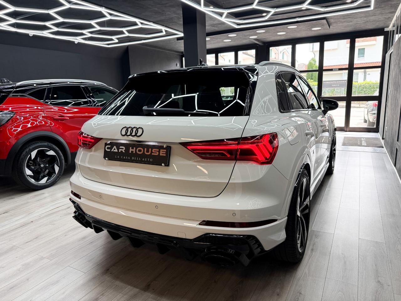 Audi Q3 2.0 TDI 150CV S LINE S-Tronic