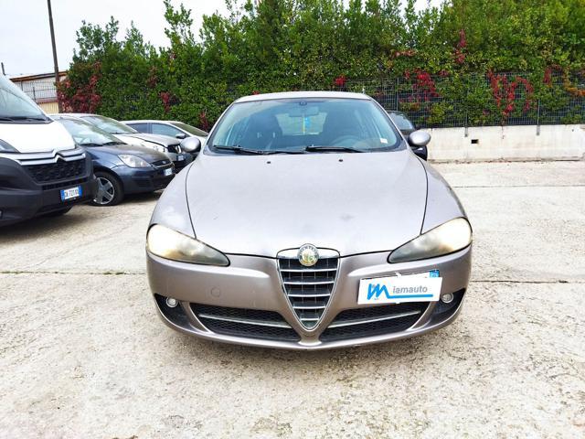 ALFA ROMEO 147 1.9jtm 120cv CLIMA STEREO FENDINEBBIA