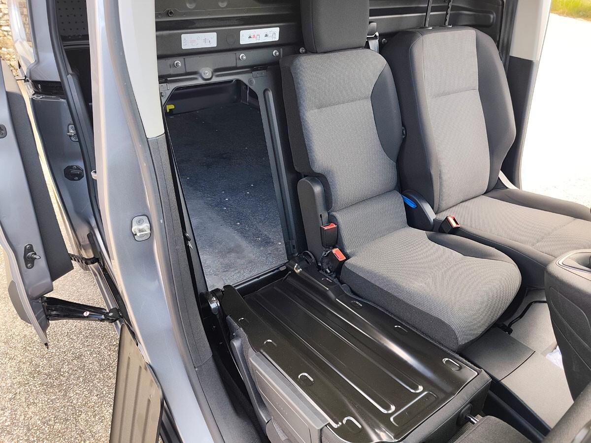 Peugeot Partner BlueHDi 130 L2 Navi, 2 Porte Laterali, Telecamera, FULL OPTIONAL!