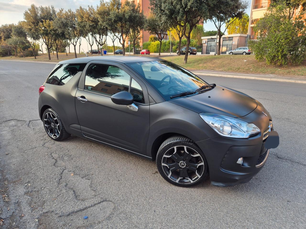 Citroën DS3 1.4 benzina 95cv just black 2012 opaco