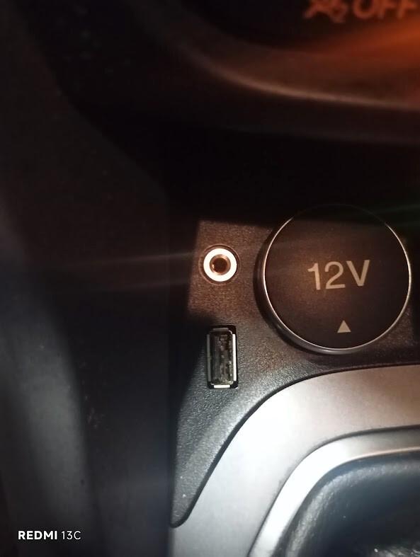 Ford B-Max del 2016 1400 GPL fino 2026 130.000 km