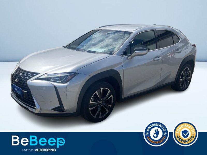 Lexus UX 2.0 PREMIUM 4WD CVT