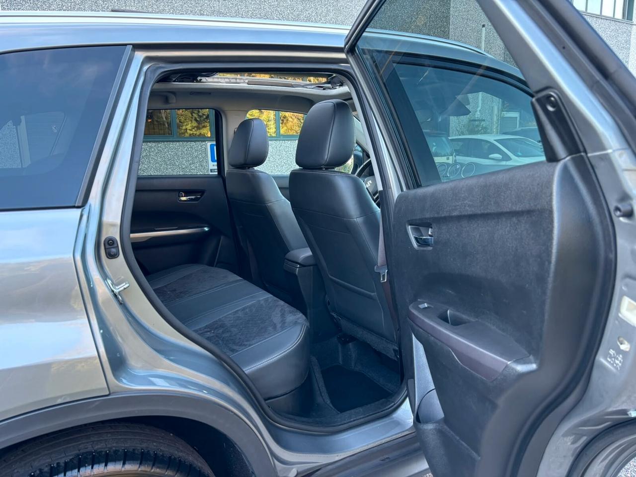 Suzuki Vitara 1.0 Boosterjet A/T 4WD AllGrip Starview *4x4*TETTO APRIBILE*