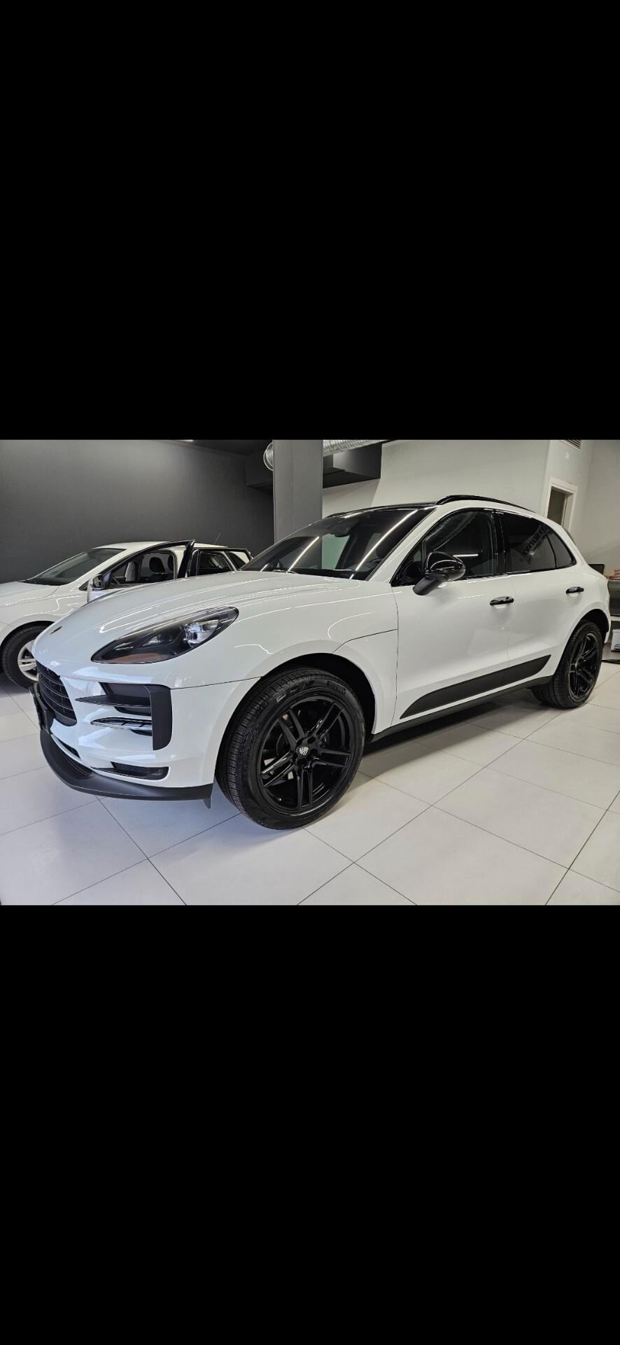 Porsche Macan CHRONO SPORT PLUS