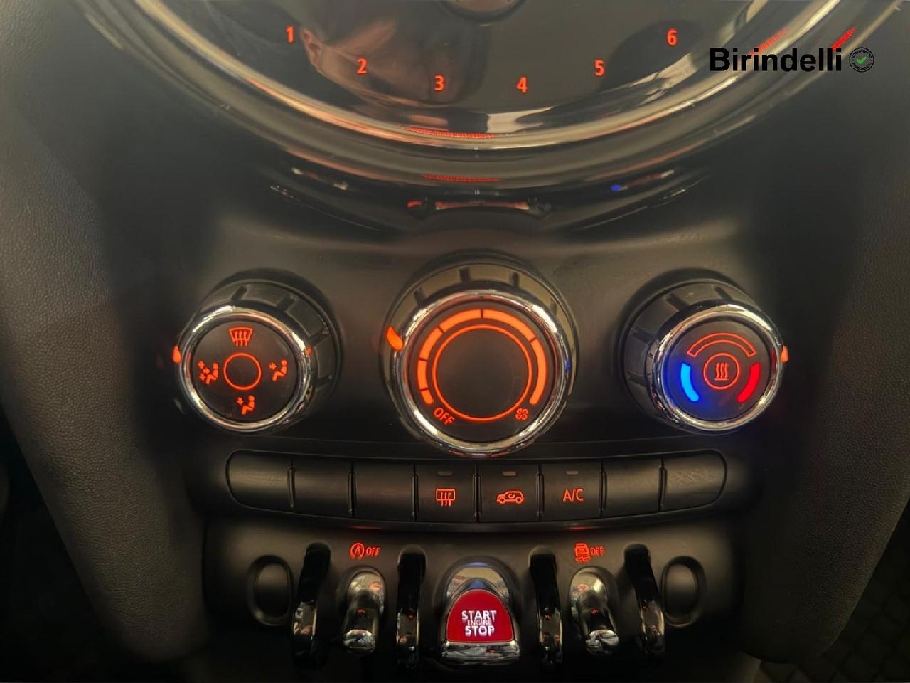 MINI Mini 4ª serie (F56) - Mini 1.5 Cooper Camden Edition