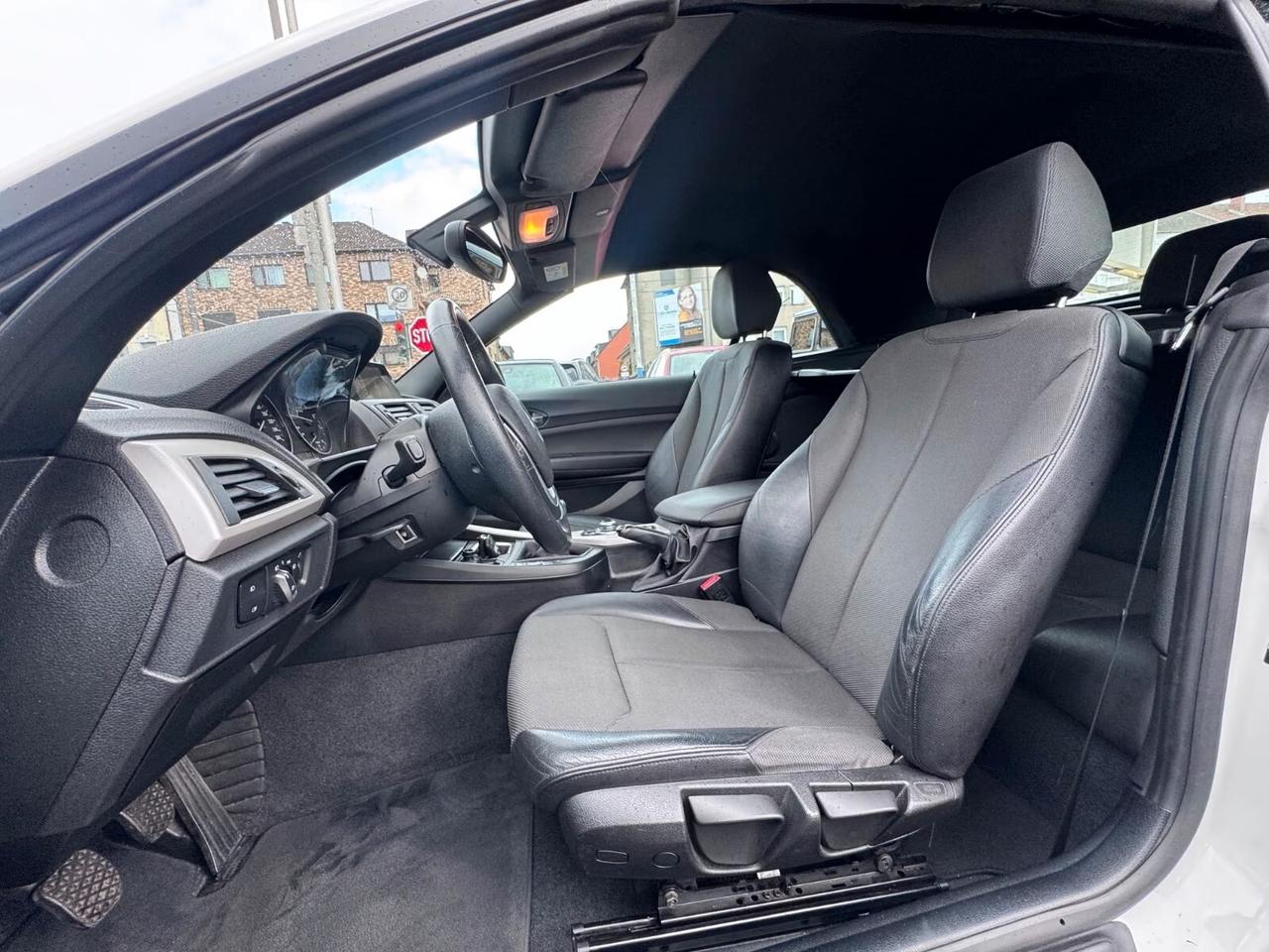 Bmw 218i Cabrio Advantage NAVI,TEIL-LEDER,18"LM