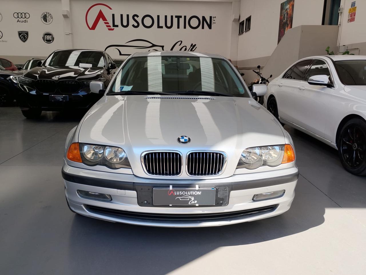Bmw 320 320i cat 4 porte Attiva