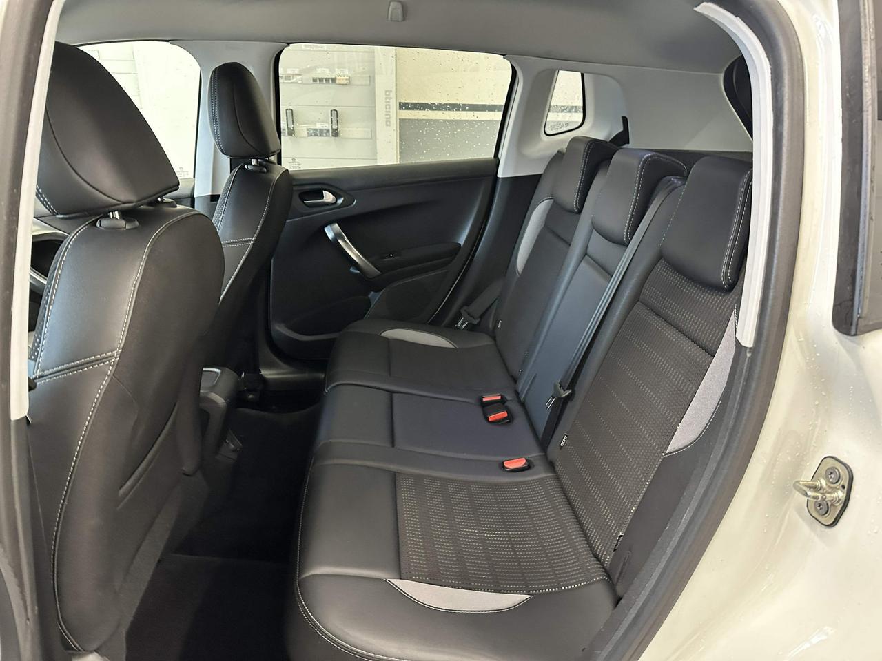 Peugeot 2008 1.5 bluehdi Allure s&s 100cv 5marce