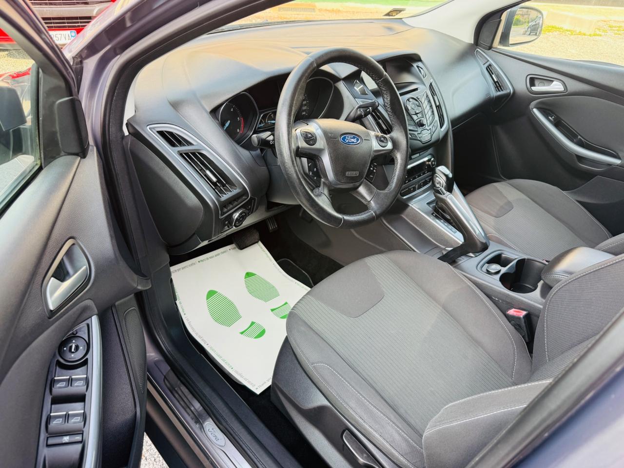 Ford Focus 2.0 TDCi 115 CV Powershift Titanium