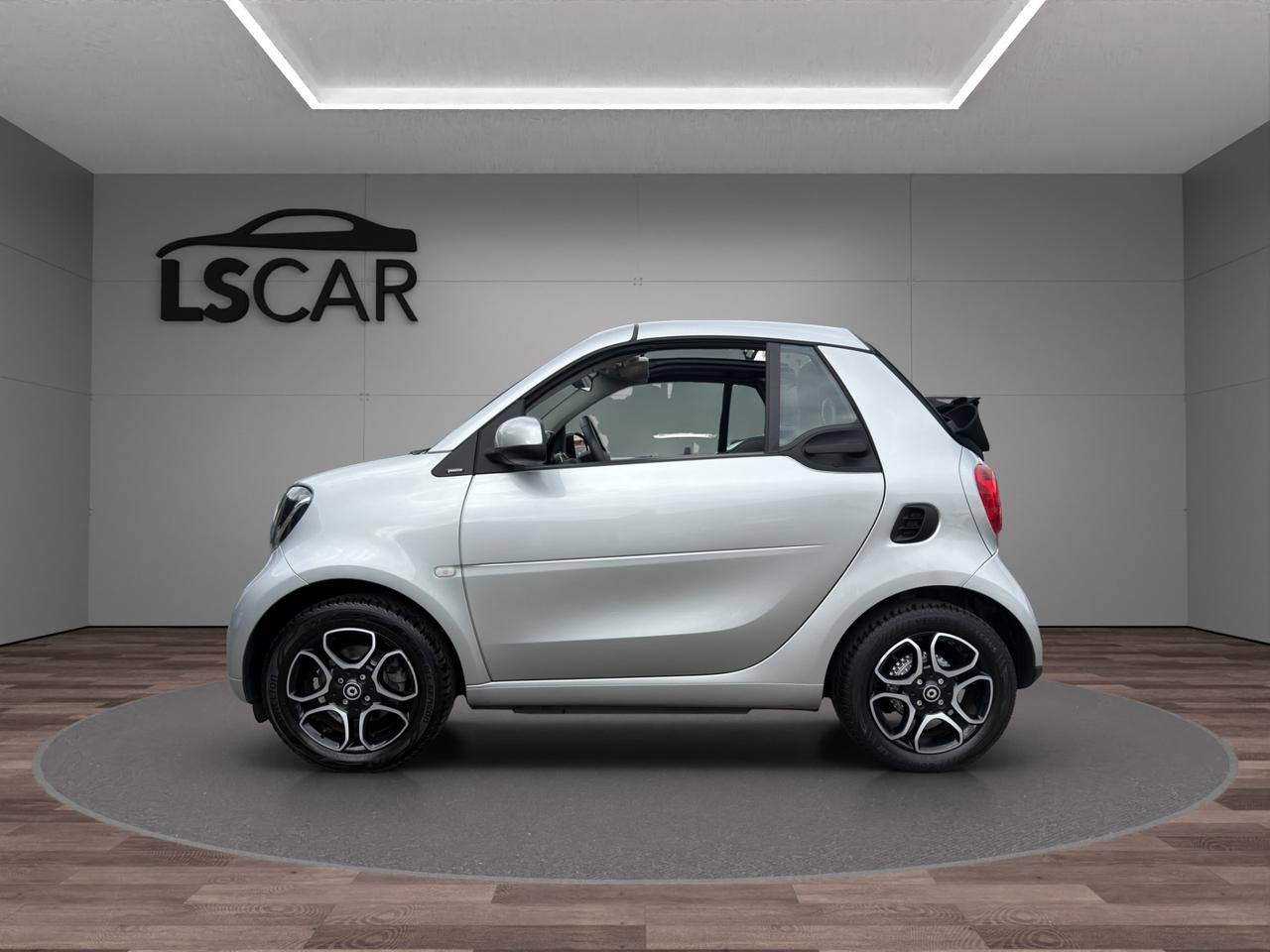Smart fortwo cabrio 1.0 Passion 71cv - Unipro - Promo Finanziamento - Schermo - Cerchi in lega