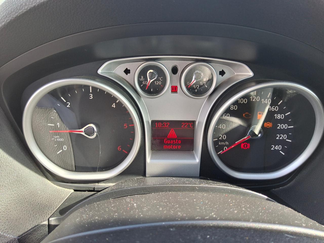 Ford Kuga 2.0d piu' Fiat 500 1.2 X COMMERCIANTI