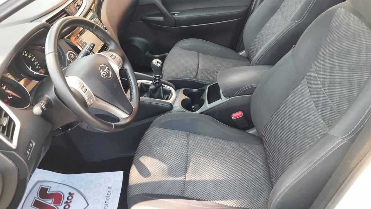 NISSAN QASHQAI TETTO-NAVI-CAMERA 360