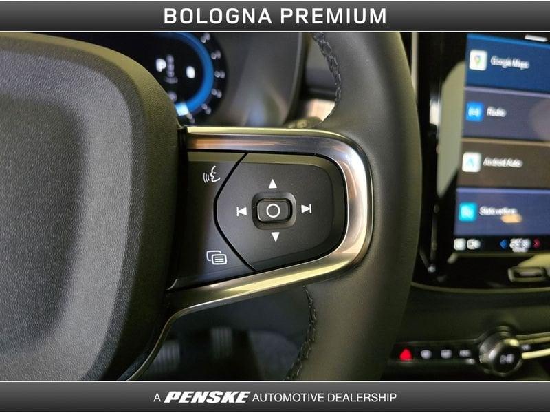 Volvo XC40 XC40 B3 automatico Core