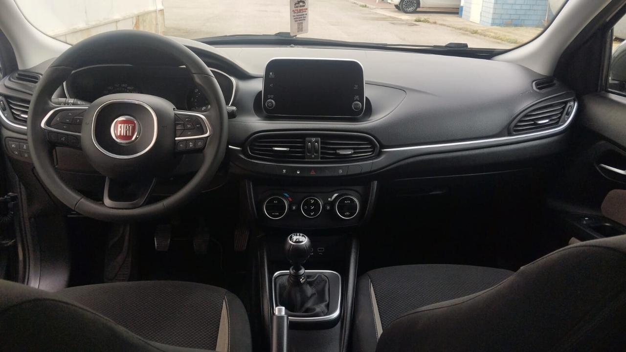 Fiat Tipo 1.6 Mjt S&S SW Lounge