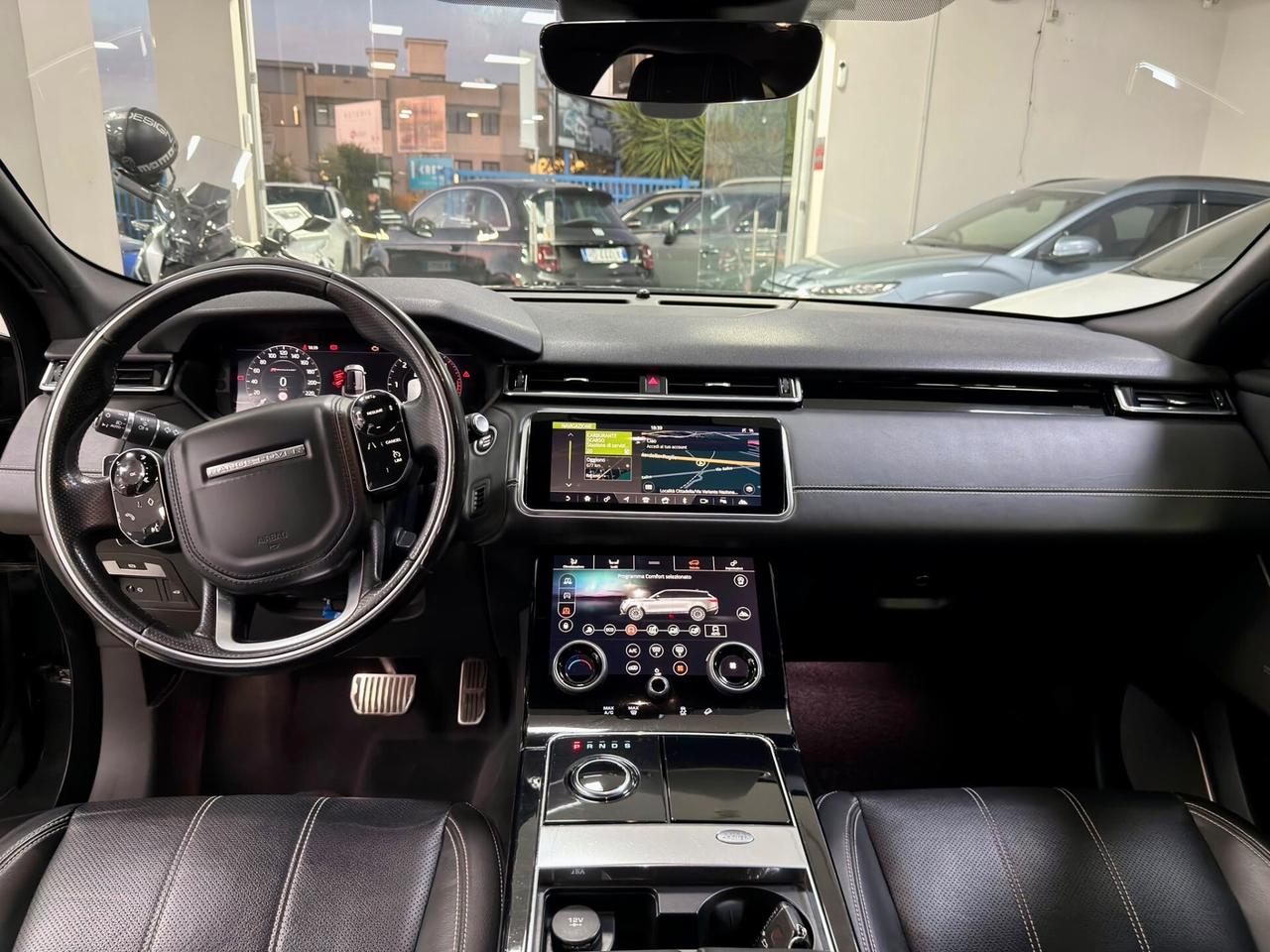 Range Rover Velar 2.0D I4 240 CV R-Dynamic HSE