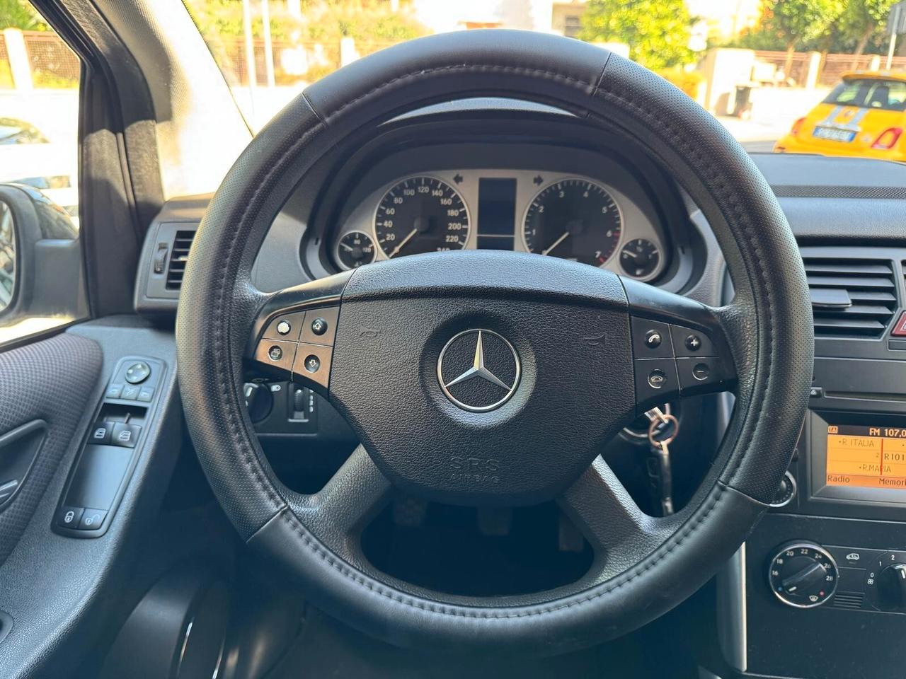 MB CLASSE B 170 180 NGT BlueEFFICIENCY CHROME