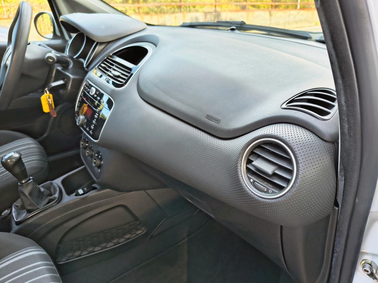 FIAT PUNTO EVO 1.3 DIESEL UNICOPROPRIETARIO 2011