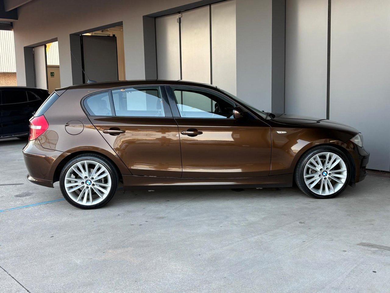BMW 116 d 5p 2.0 Attiva 116cv dpf