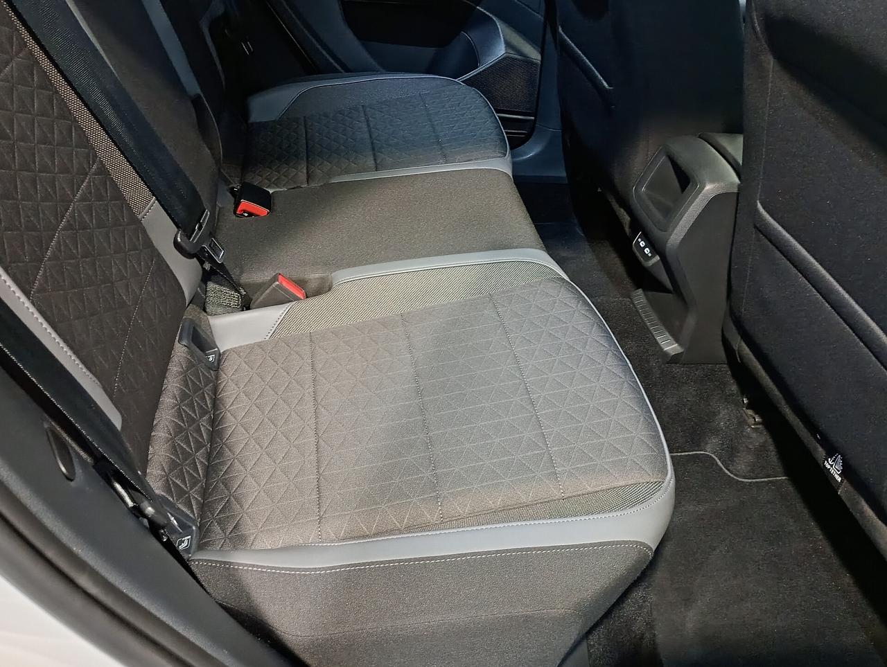 Volkswagen T-Cross 1.0 TSI 110 CV Advanced