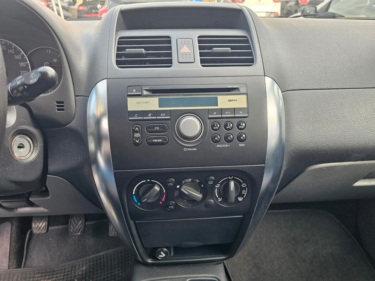 Suzuki SX4 1.9 DDiS 4WD Outdoor Line