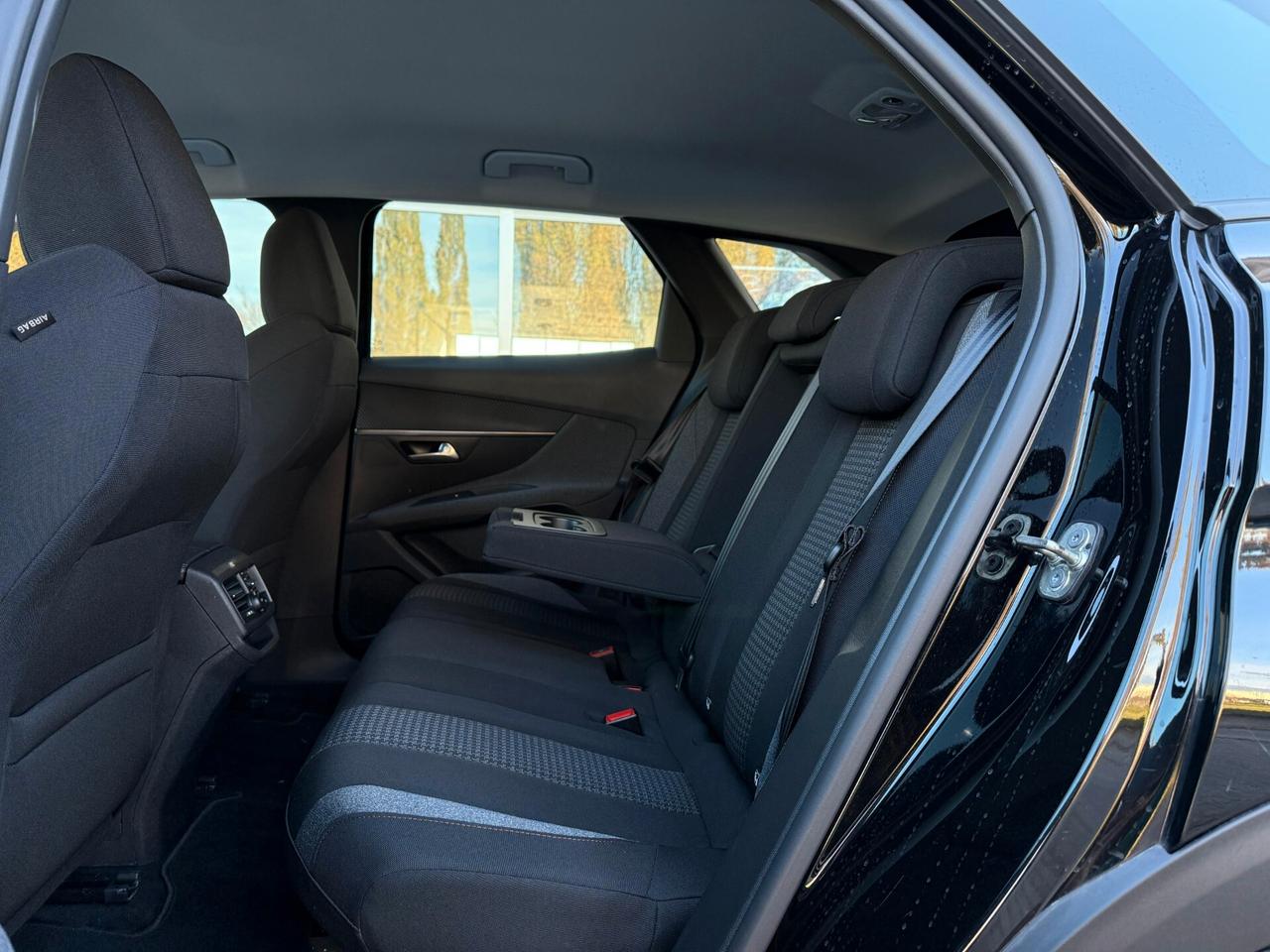 Peugeot 3008 BlueHDi 130 S&S Active Pack