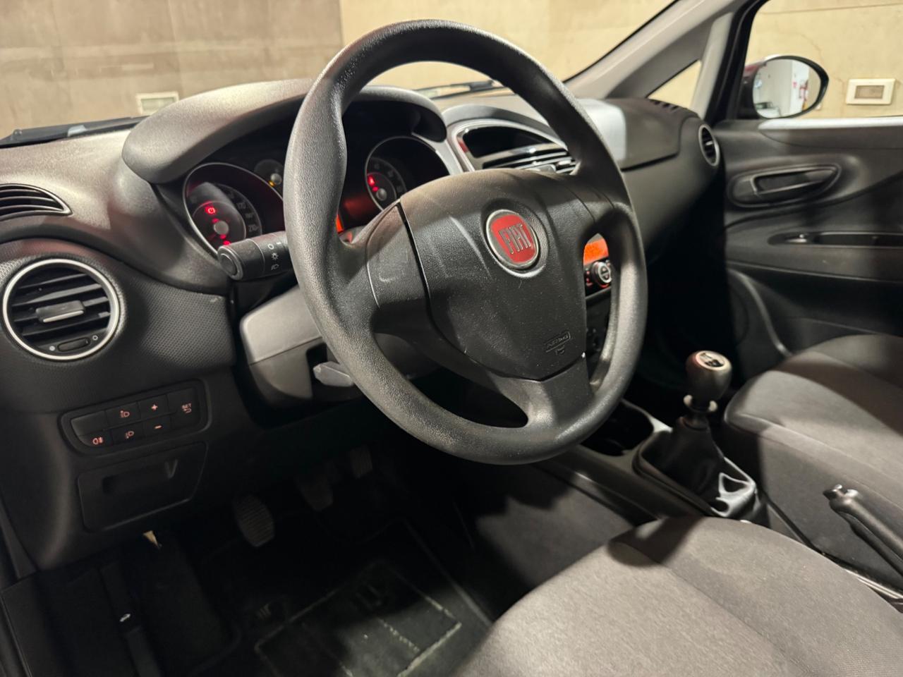 Fiat Punto 1.4 8V 5 porte Natural Power Street
