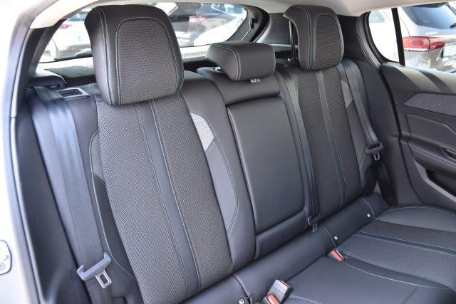 PEUGEOT 308 BlueHDi 130 S&S EAT8 Allure *Navigatore*