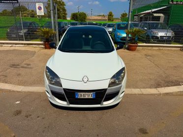 Renault Megane Mégane Coupé 1.5 dCi 110CV Luxe -ANNO 03/2010