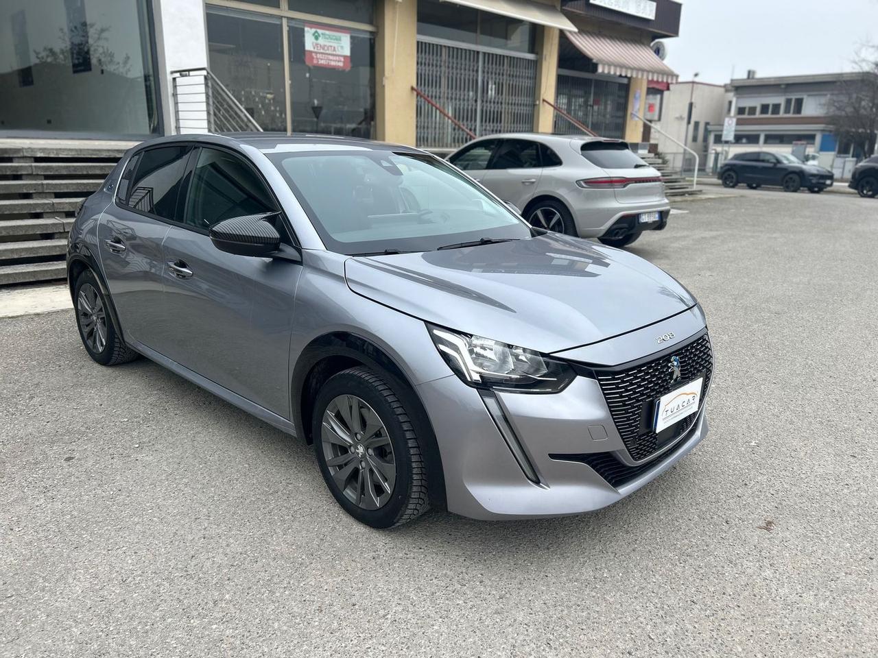 Peugeot 208 Allure e-208 #9540