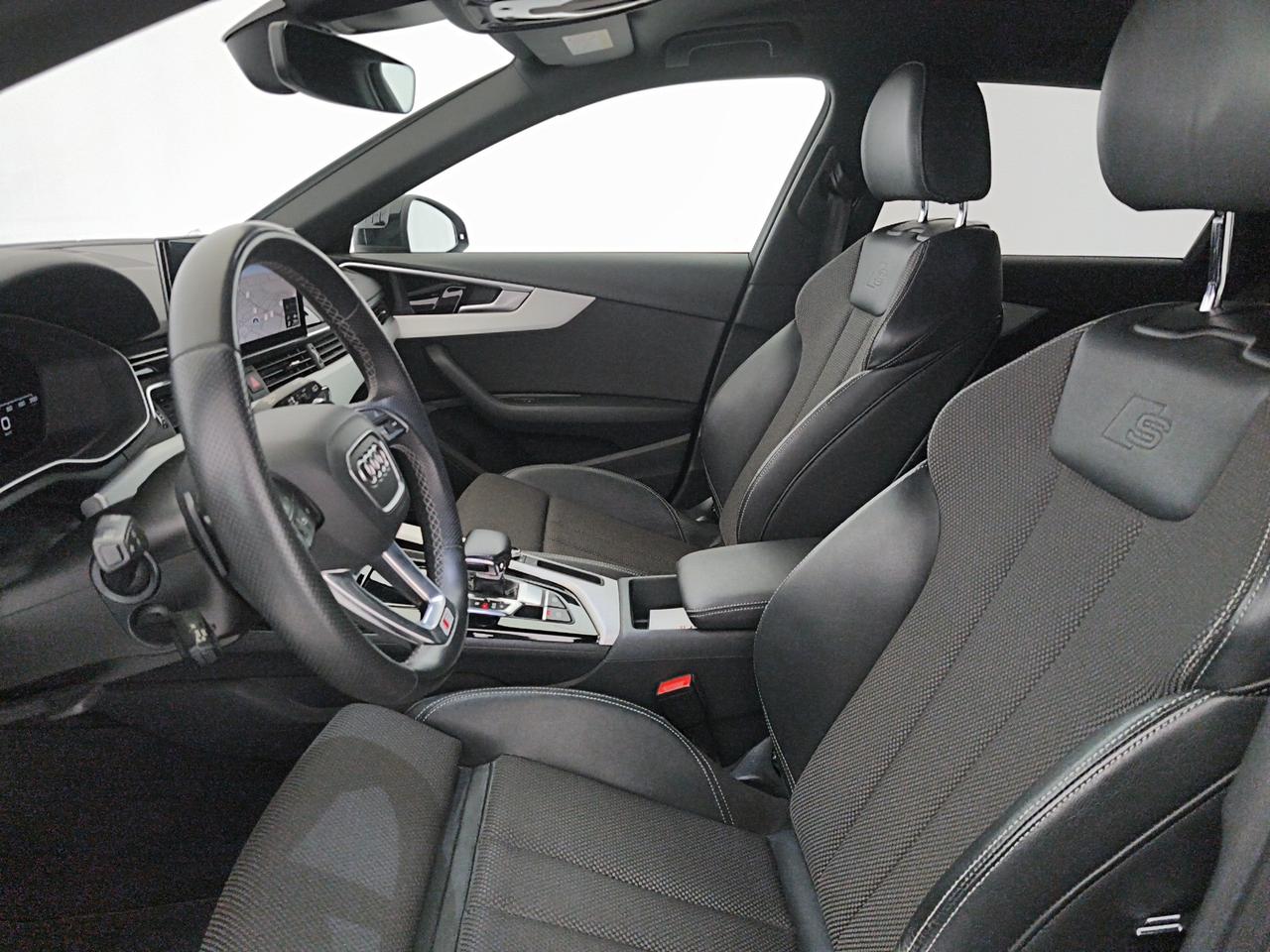 Audi A4 Avant 40 2.0 tdi mhev S line edition 204cv