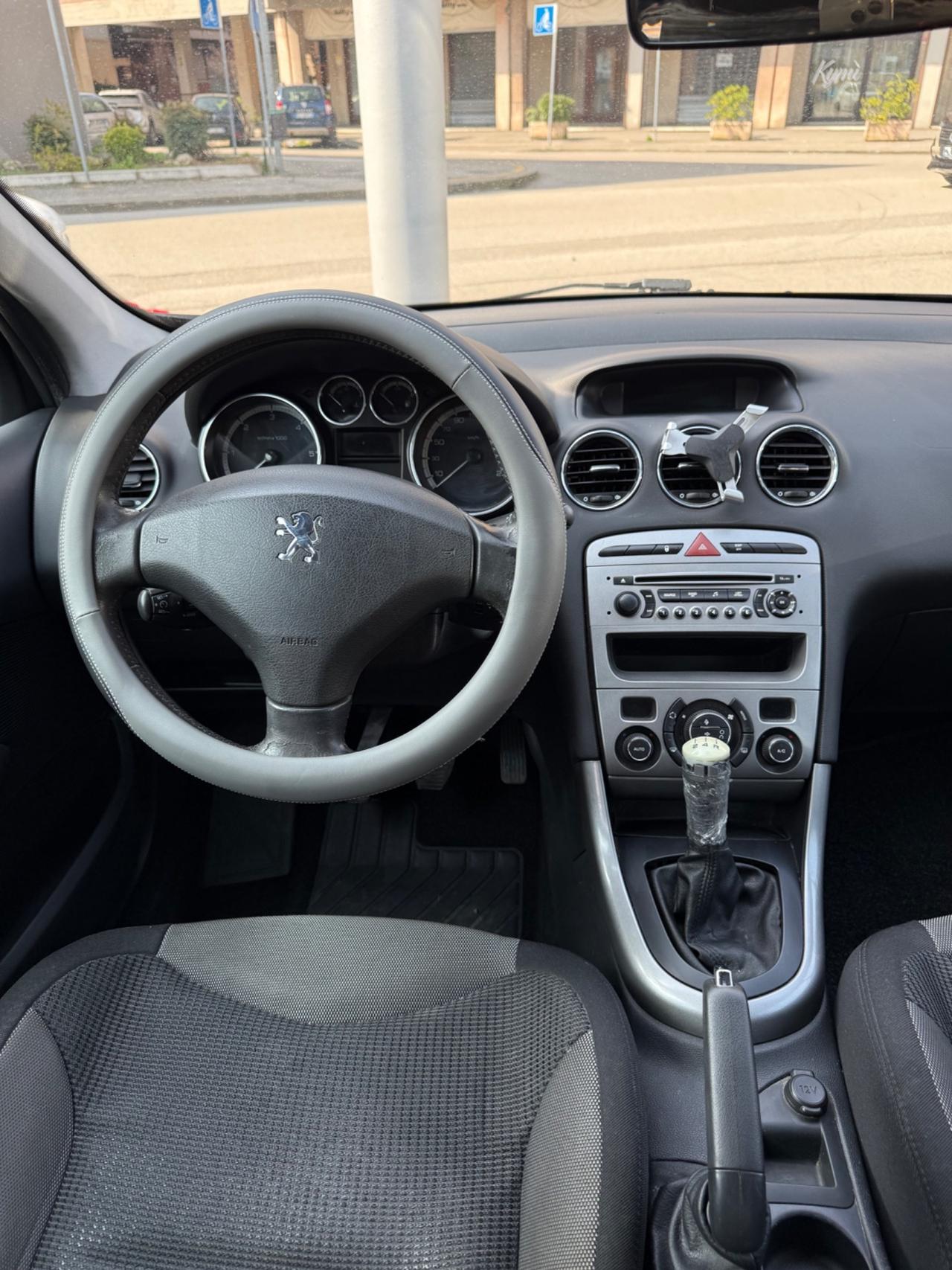 Peugeot 308 1.6 HDi 90CV SW Premium Mix