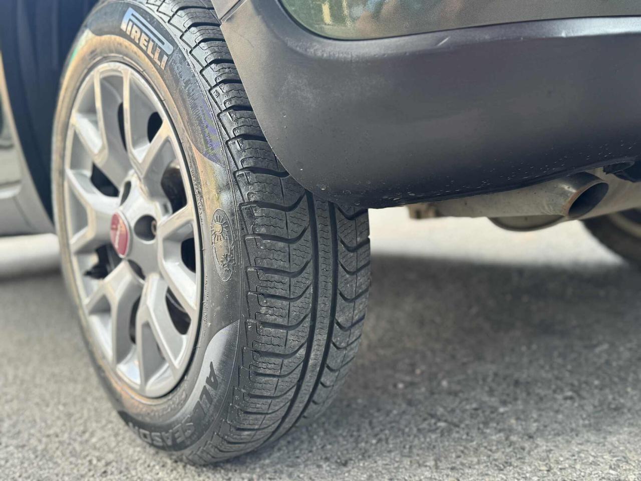 Fiat Panda Cross 1.3 mj 95CV 4X4 GIOIELLINO POCHI KM