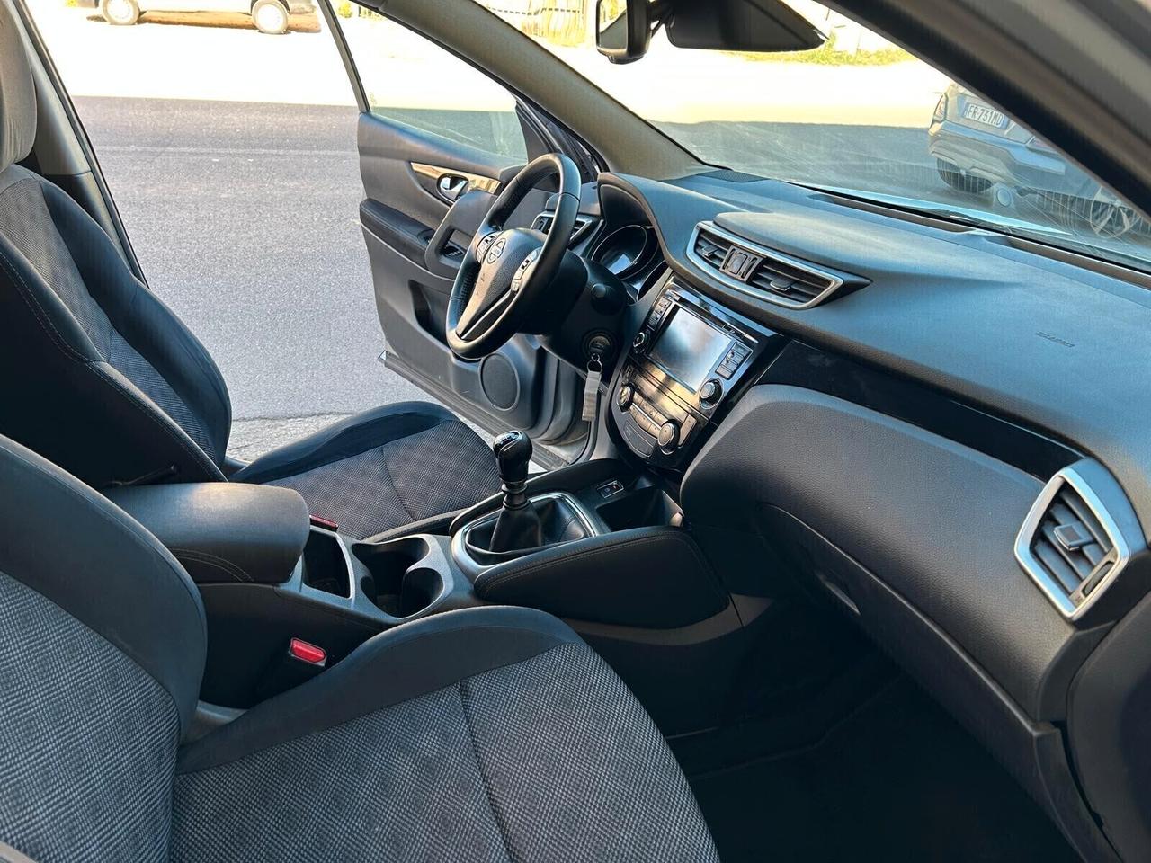 Nissan Qashqai 1.5 dCi Tekna