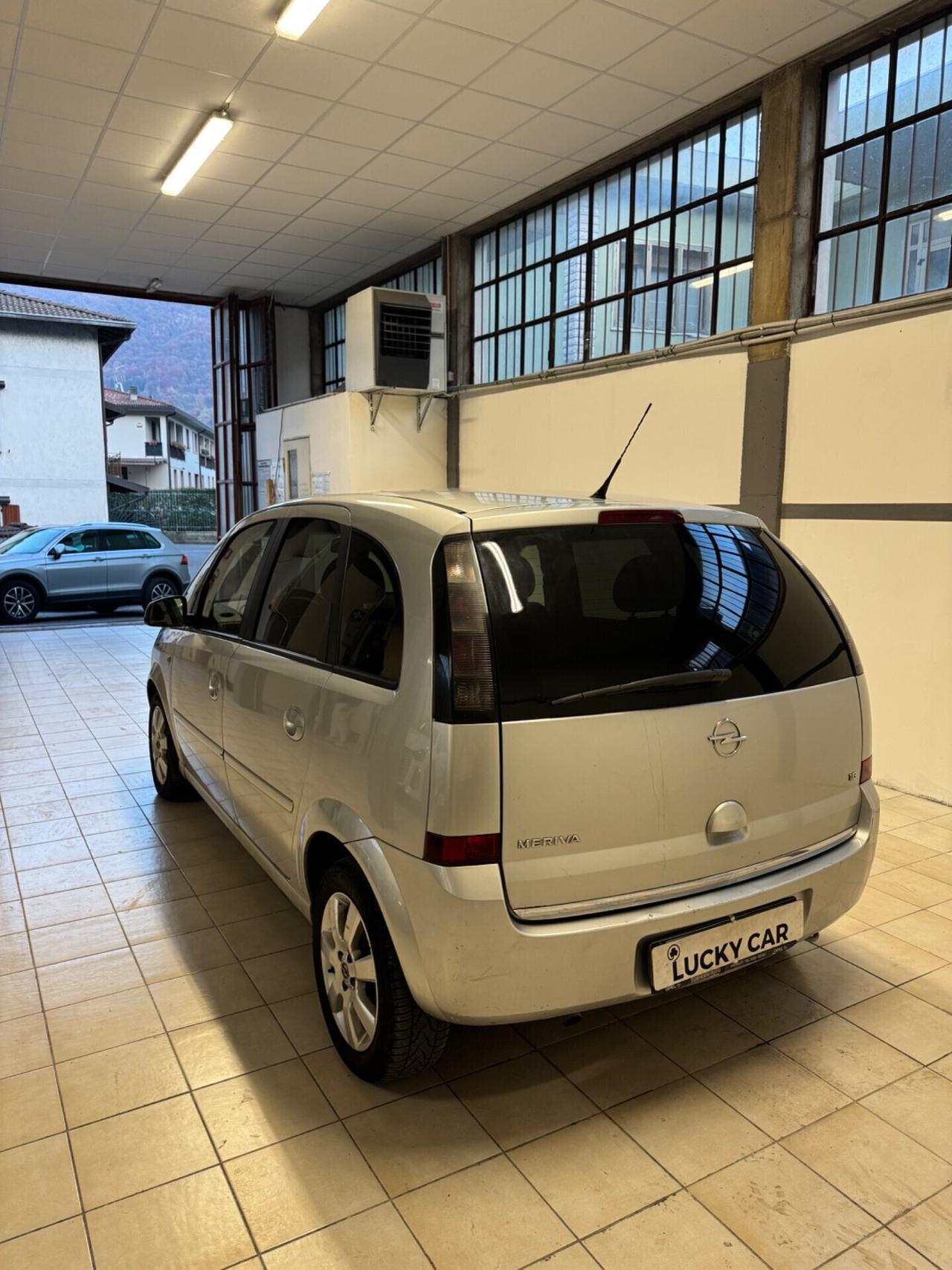 Opel Meriva 1.6 16V Cosmo