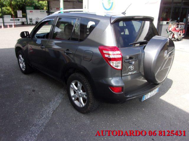 TOYOTA RAV 4 MY23 RAV4 2.2 D-4D 150 CV DPF Luxury