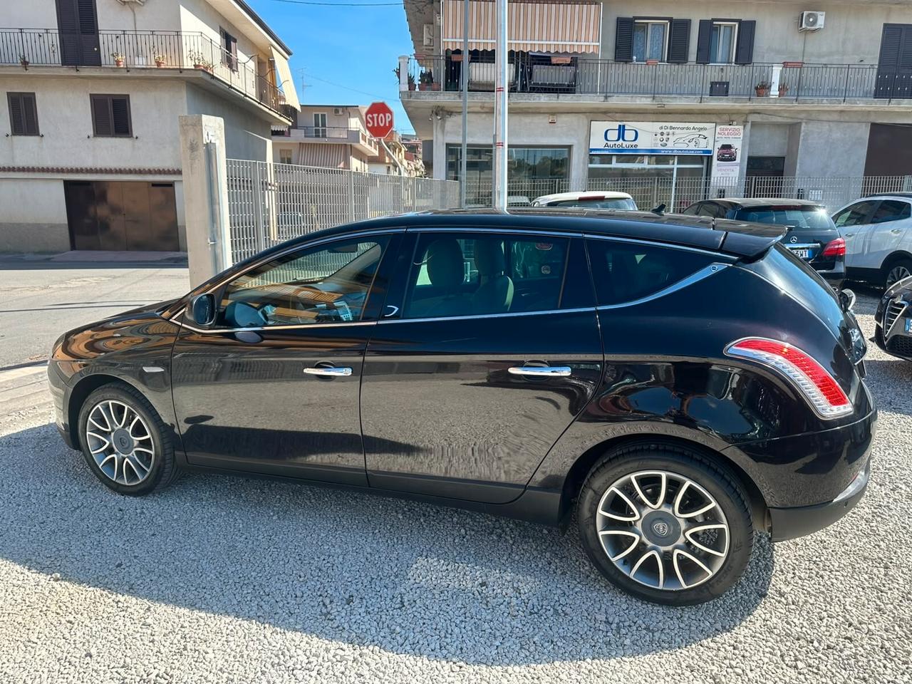 Lancia Delta 1.6 MJT DPF Gold