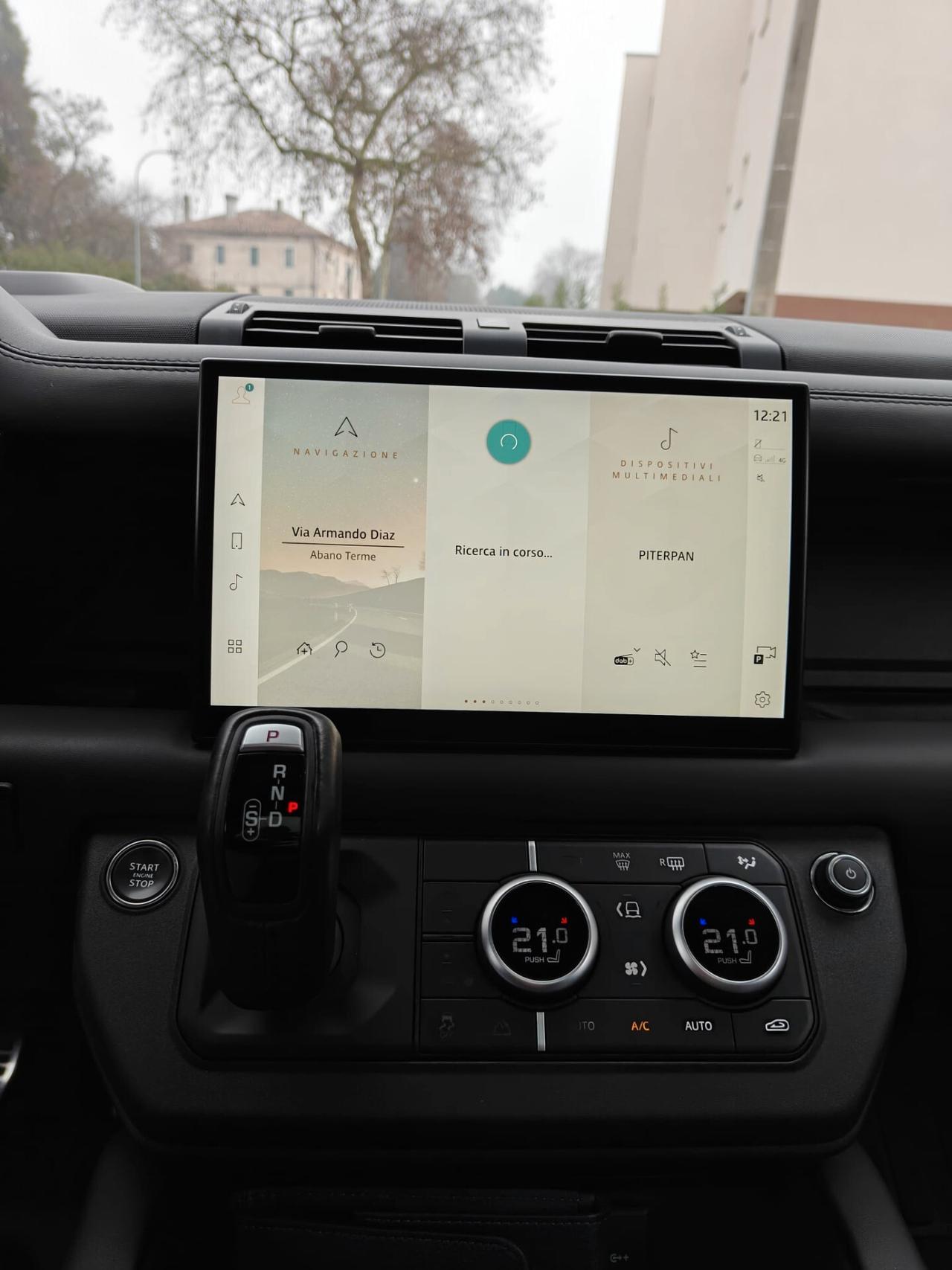 Land Rover Defender 110 5.0 V8 525 CV AWD Auto