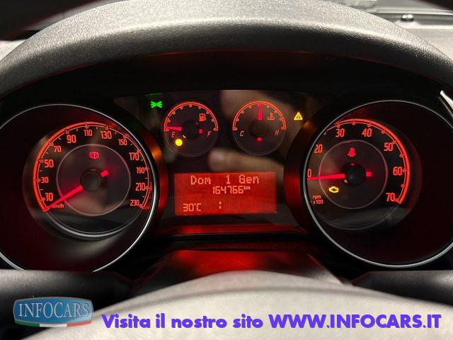 FIAT Punto 1.3 MultiJet 95 CV Street - Neopatentati