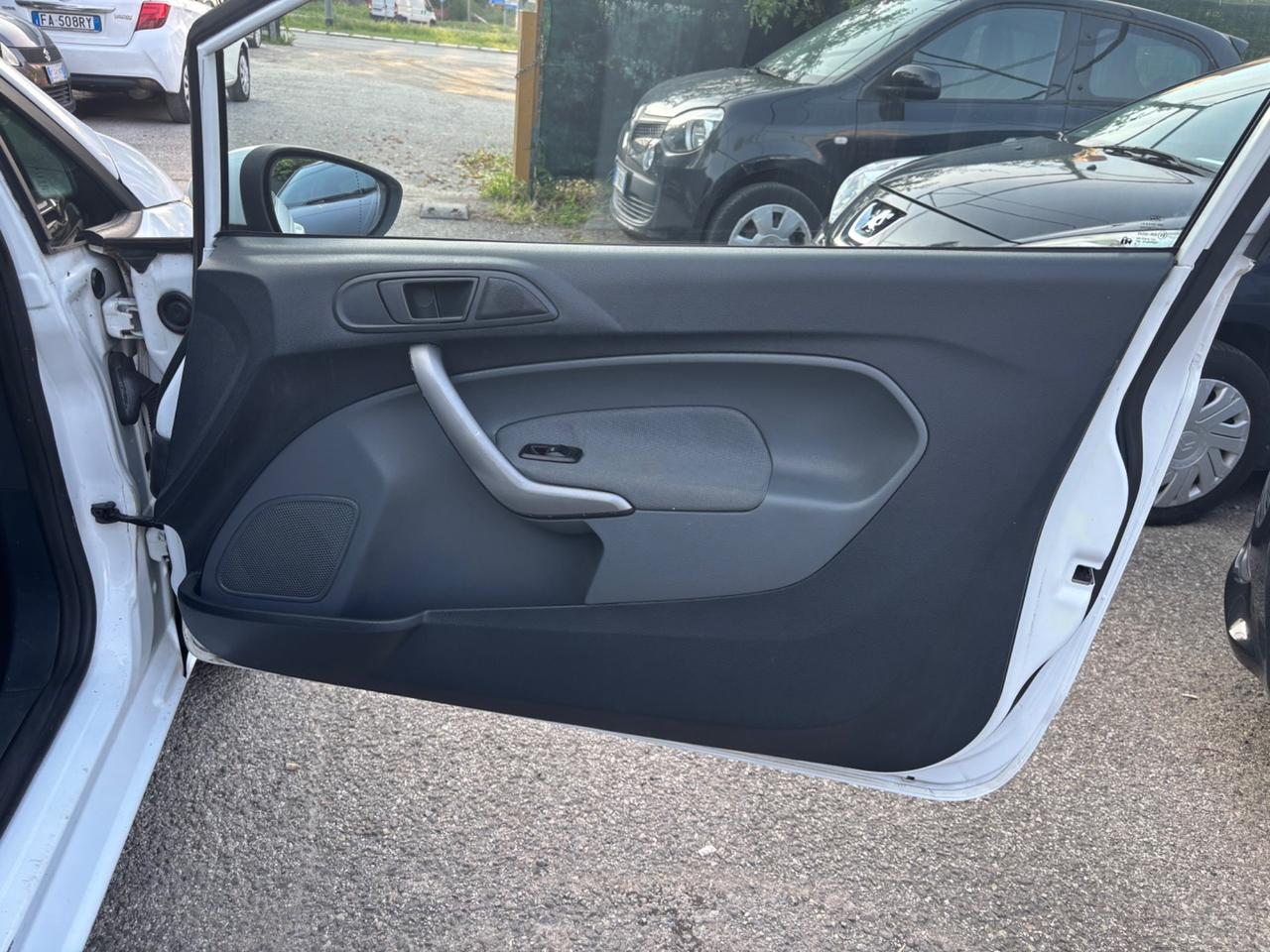 Ford Fiesta 1.4 3 porte GPL OK NEOPATENTATI
