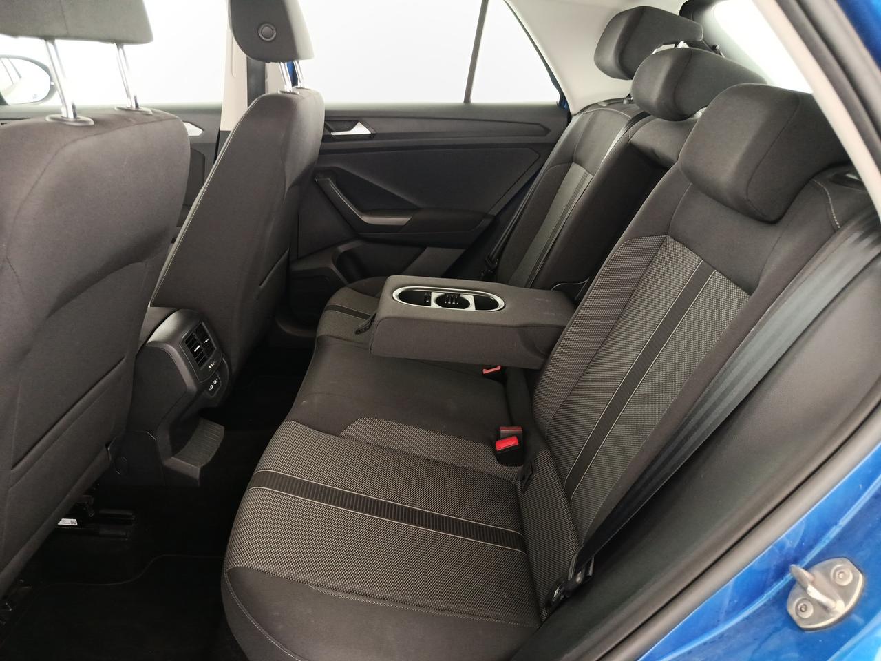 VOLKSWAGEN T-Roc - T-Roc 1.0 TSI Life