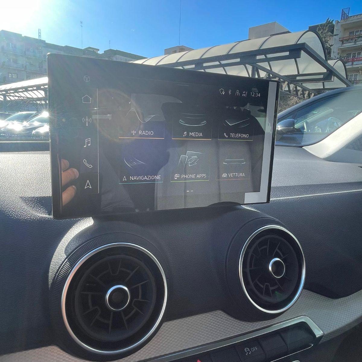 AUDI - Q2 - 35 TDI KMZERO 12/2025
