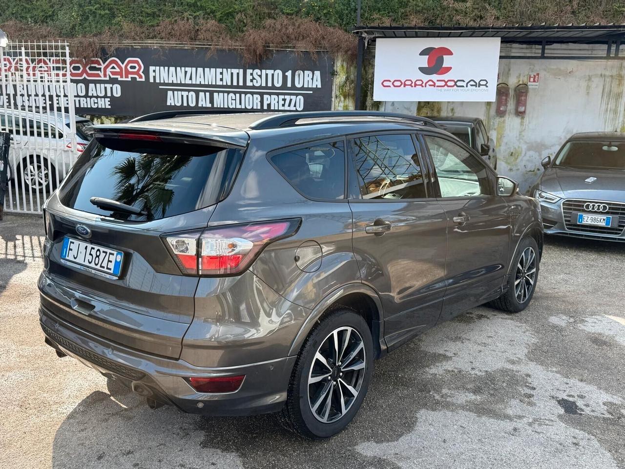 FORD KUGA 2.0 TDCI 150 CV S&S 2WD ST-LINE