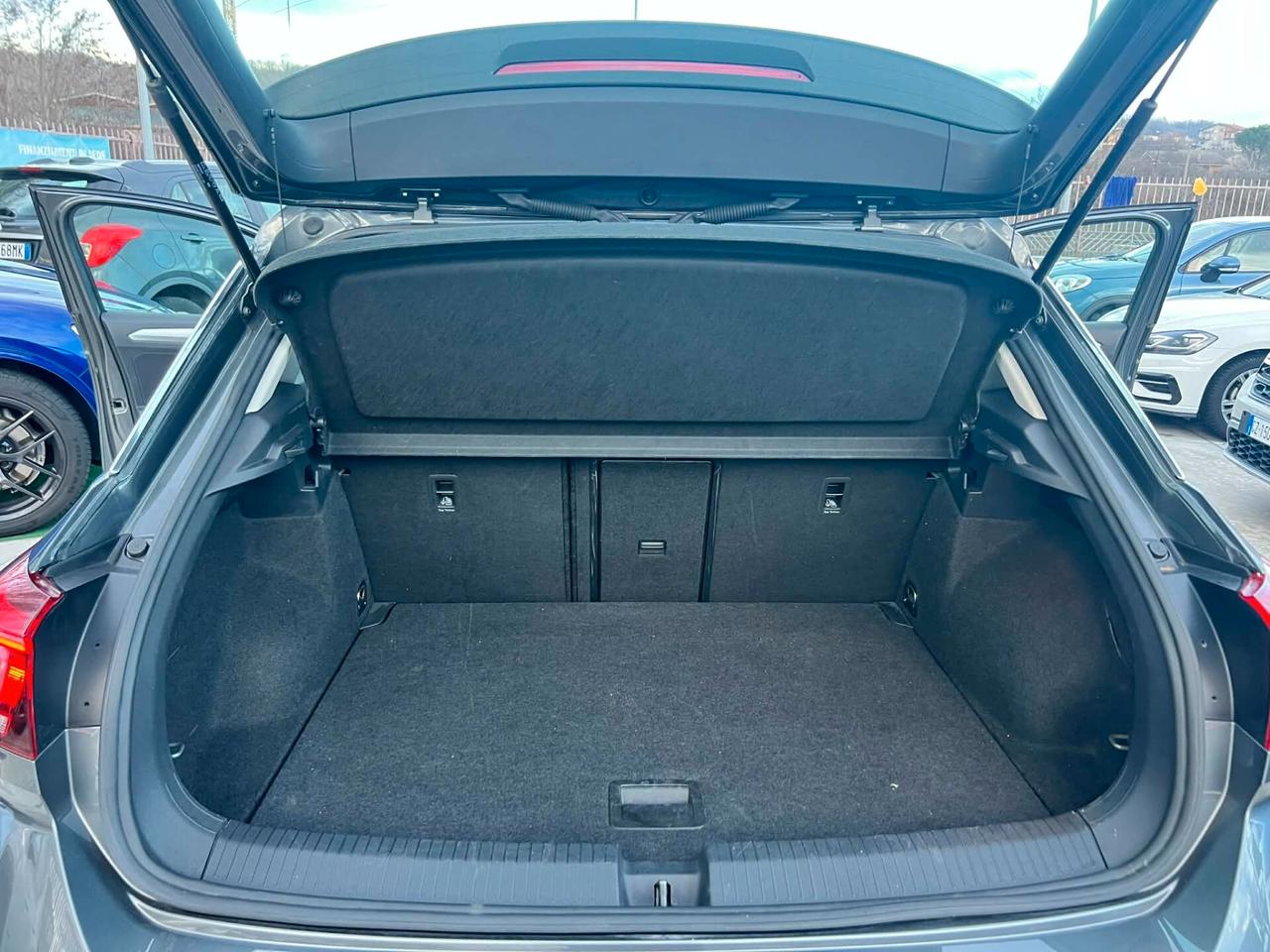 Volkswagen T-Roc 2.0 TDI SCR 116CV FULL LED