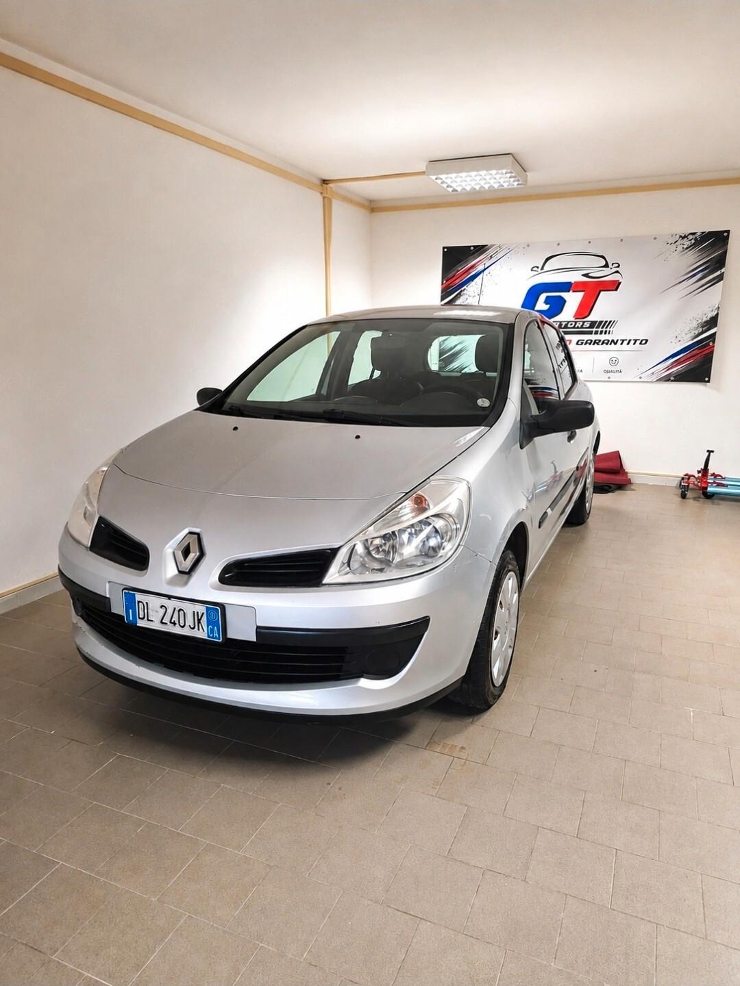 Renault Clio 1.2 16V 5 porte Dynamique