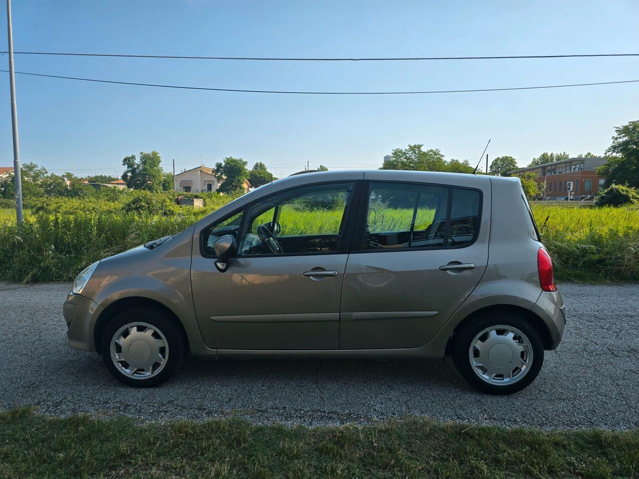 Renault Modus 1.2 16V Benzina NEOPATENTATI