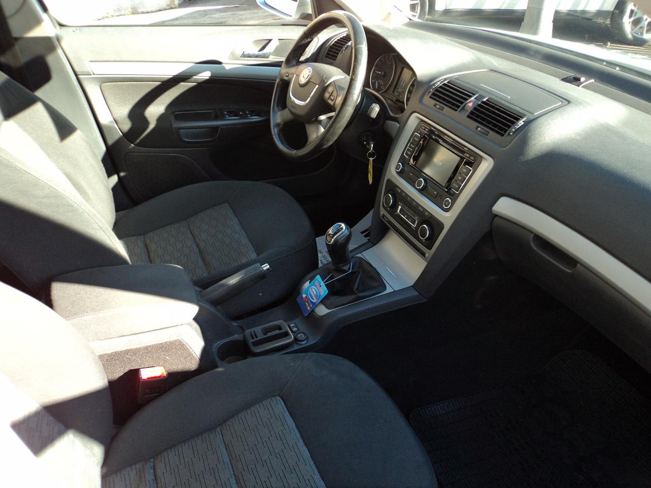 Skoda Octavia 1.6 TDI CR F.AP. Wagon Elegance