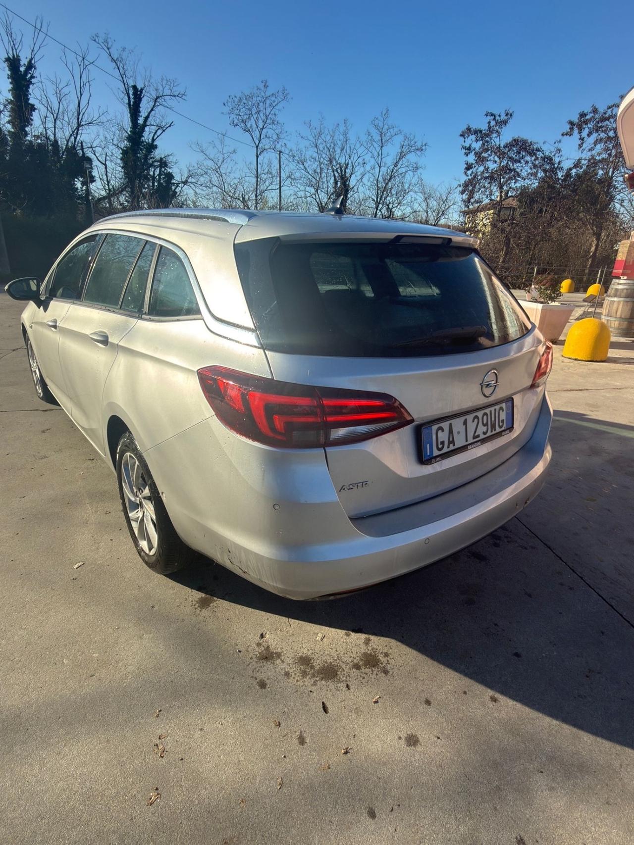 Opel Astra 1.5 CDTI 105 CV S&S Sports Tourer Business Elegance