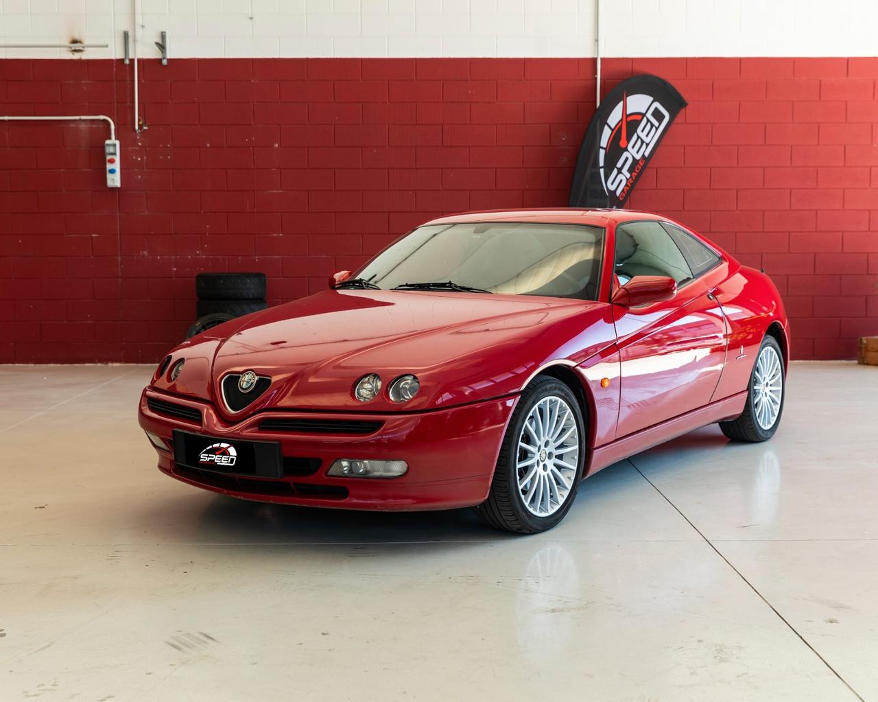 Alfa Romeo 2.0 Twin Spark 150 CV – Basso chilometraggio - Rosso Alfa