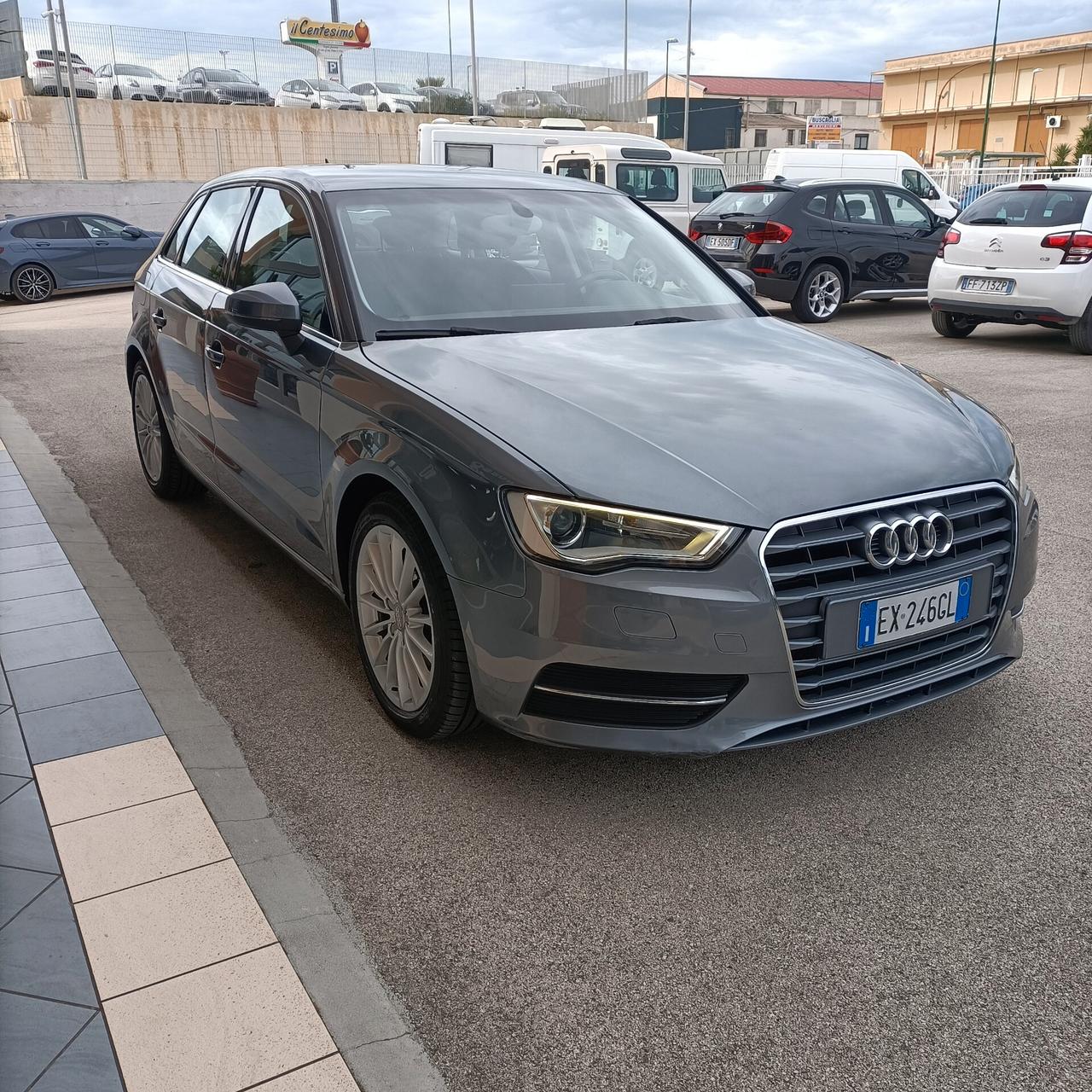 Audi A3 1.6 TDI S tronic Business